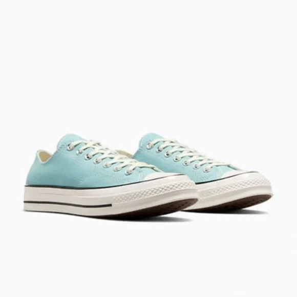 Chuck Taylor All Star Canvas - Picture 1 of 9